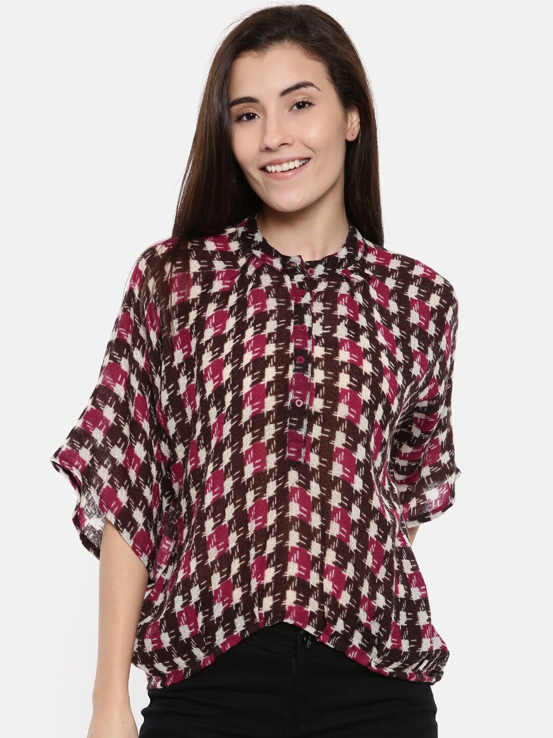 

The Kaftan Company Women Pink & Brown Print Mandarin Collar Extended Sleeves Top