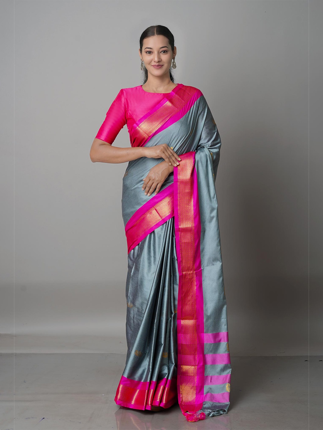 

Unnati Silks Grey & Pink Woven Design Zari Silk Blend Kanjeevaram Saree