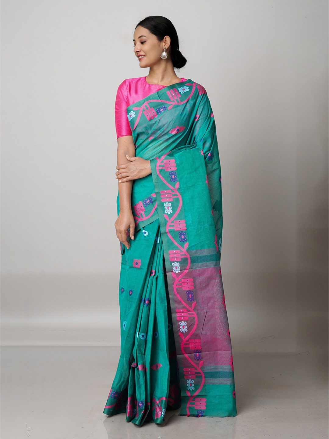 

Unnati Silks Green & Pink Ethnic Motifs Pure Cotton Jamdani Saree