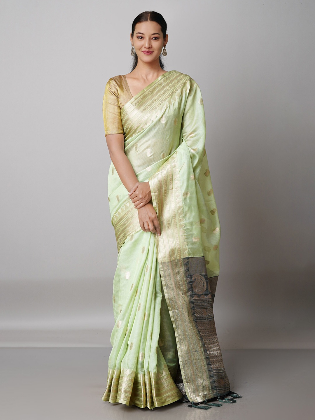 

Unnati Silks Green & Gold-Toned Woven Design Pure Silk Banarasi Zari Saree