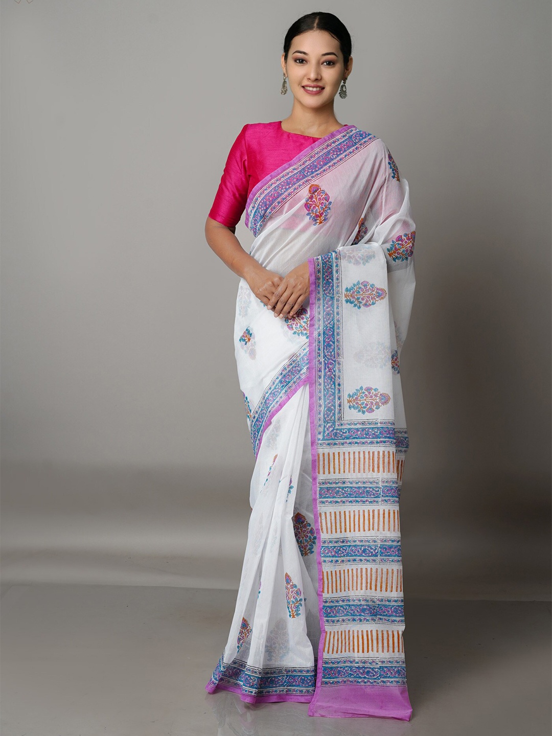 

Unnati Silks White & Pink Ethnic Motifs Block Print Silk Cotton Saree