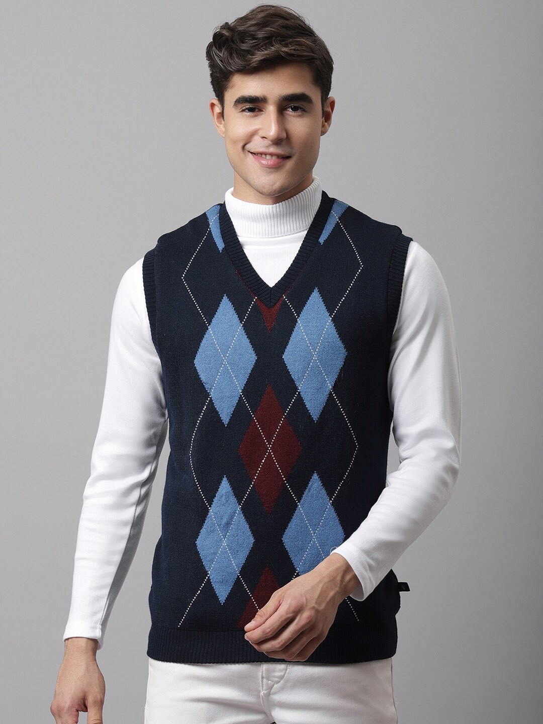 

Cantabil Men Navy Blue & Blue Printed V-Neck Sweater Vest