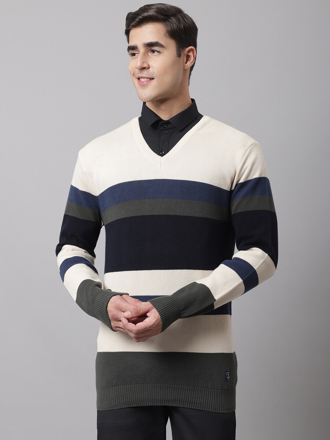 

Cantabil Men Beige & Olive Green Colourblocked Colourblocked Pullover
