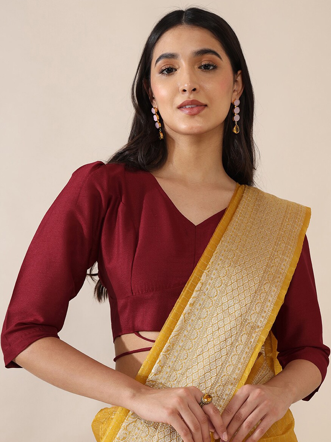 

Saaki Women Maroon Solid Silk Saree Blouse