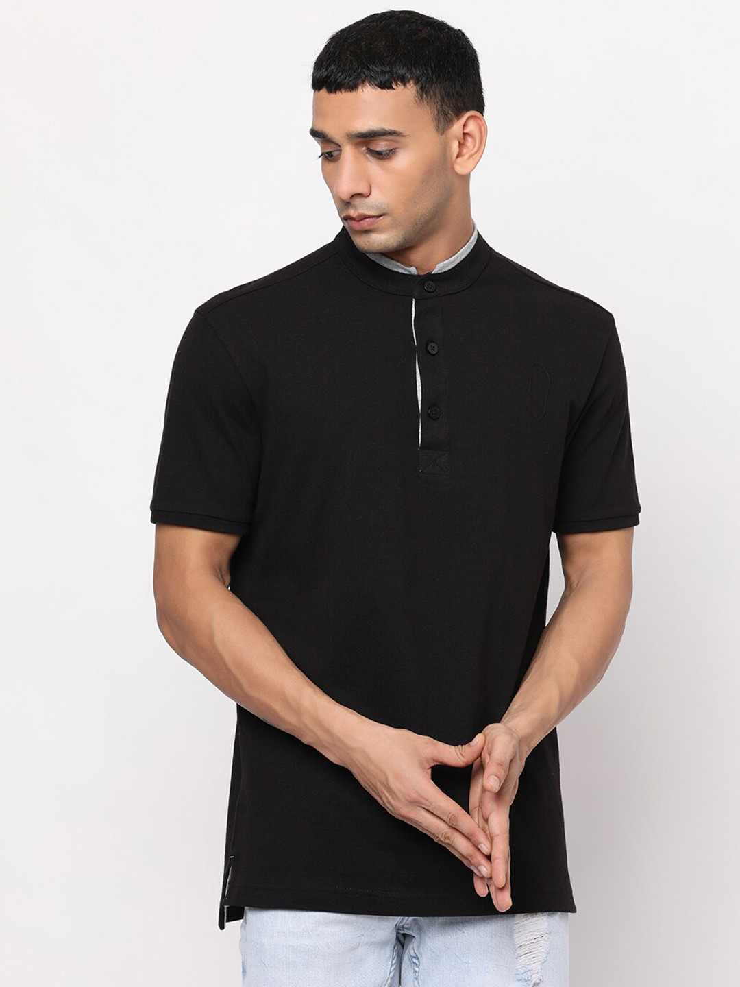 

YOONOY Men Black Mandarin Collar Slim Fit T-shirt