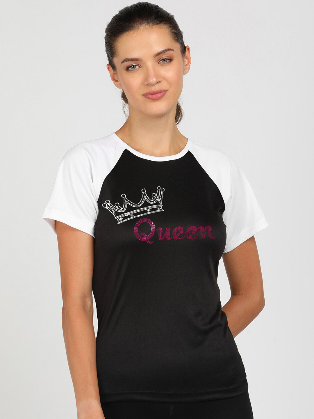 

shashvi Women Black Typography Printed Applique T-shirt