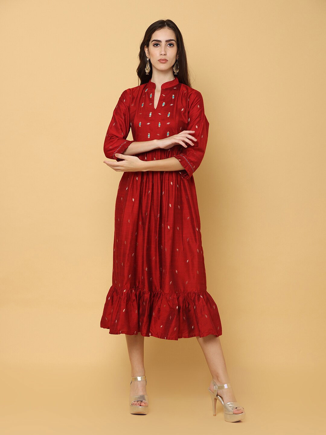 

NAYRA Women Red Floral Jacquard Midi Dress