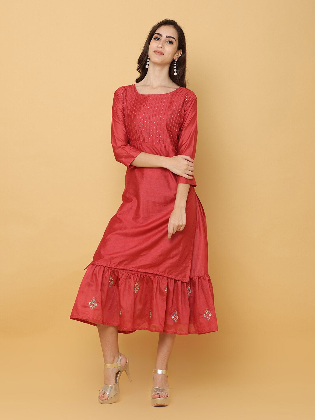 

NAYRA Women Straight Ethnic Kurti With Sleeveless Inner, Coral