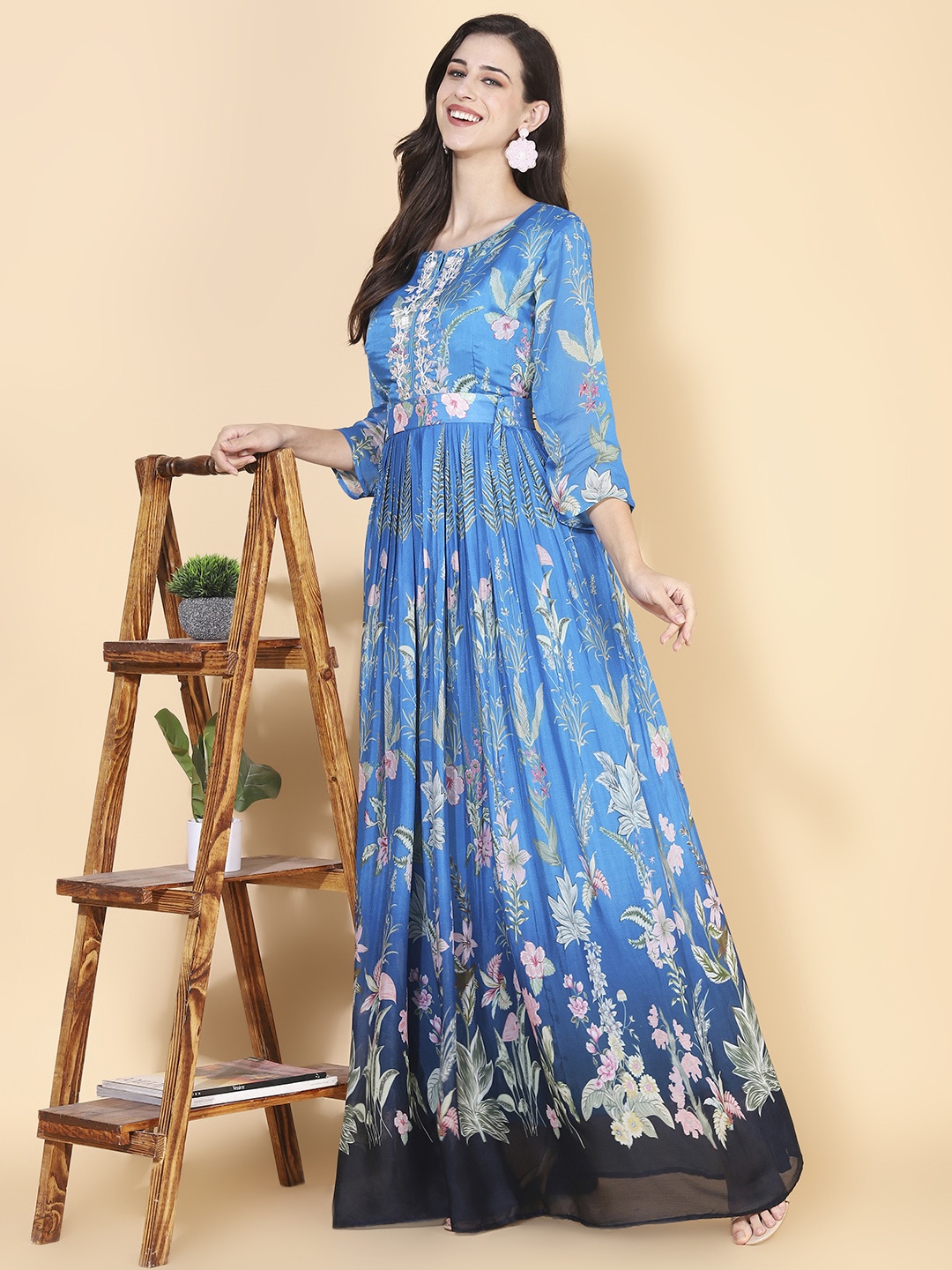 

Envy Me by FASHOR Blue & Pink Floral Printed Crepe Maxi Dress