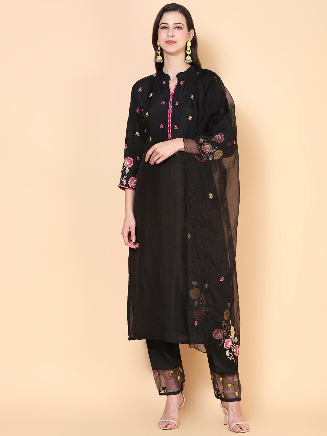 

Envy Me by FASHOR Women Black Floral Embroidered Kurta with Trousers & With Dupatta