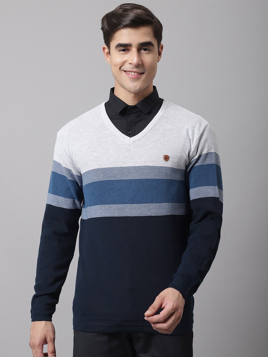 

Cantabil Men Navy Blue & Grey Striped Striped Pullover