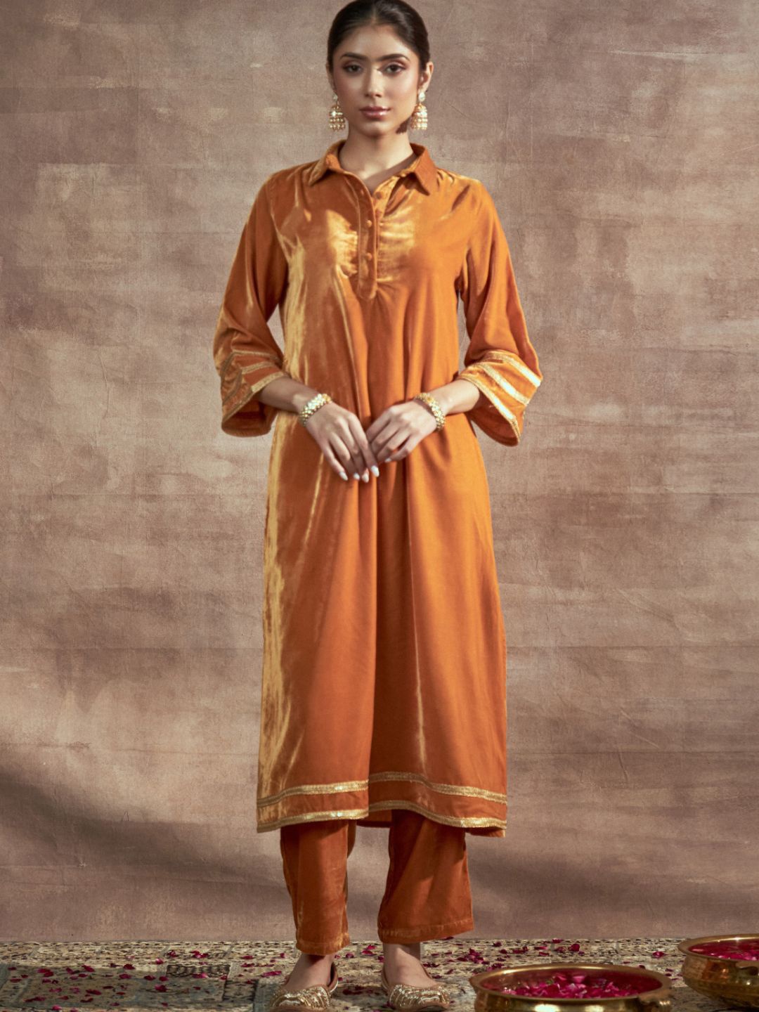 

Alaya By Stage3 Women Yellow & Gold-Toned Embellished Collared Flared Sleeves Velvet Kurta