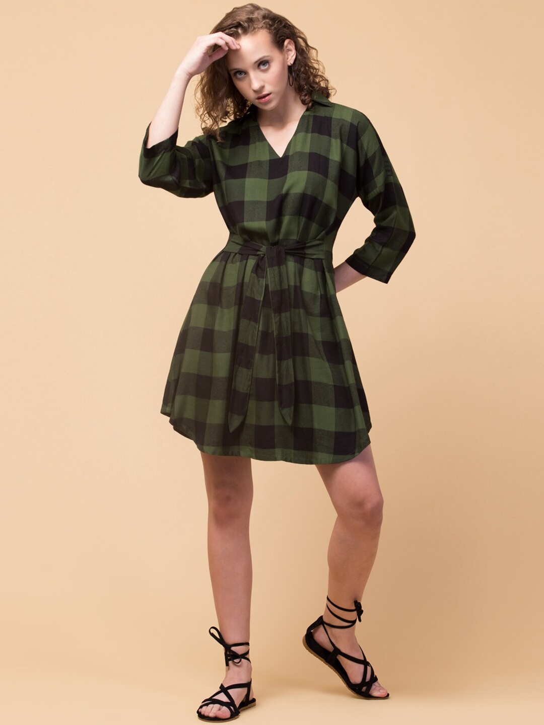

Hive91Checked Fit and Flare V-Neck Dress, Green