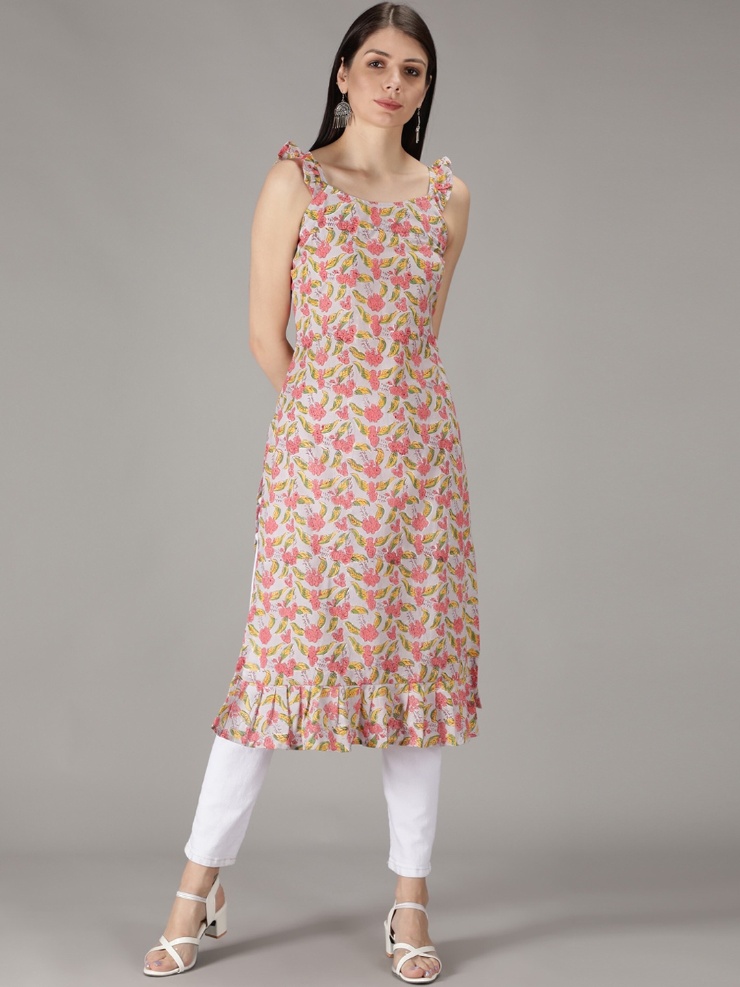 

Sajke Women Grey & Pink Floral Printed Pleated Kurta with Trousers