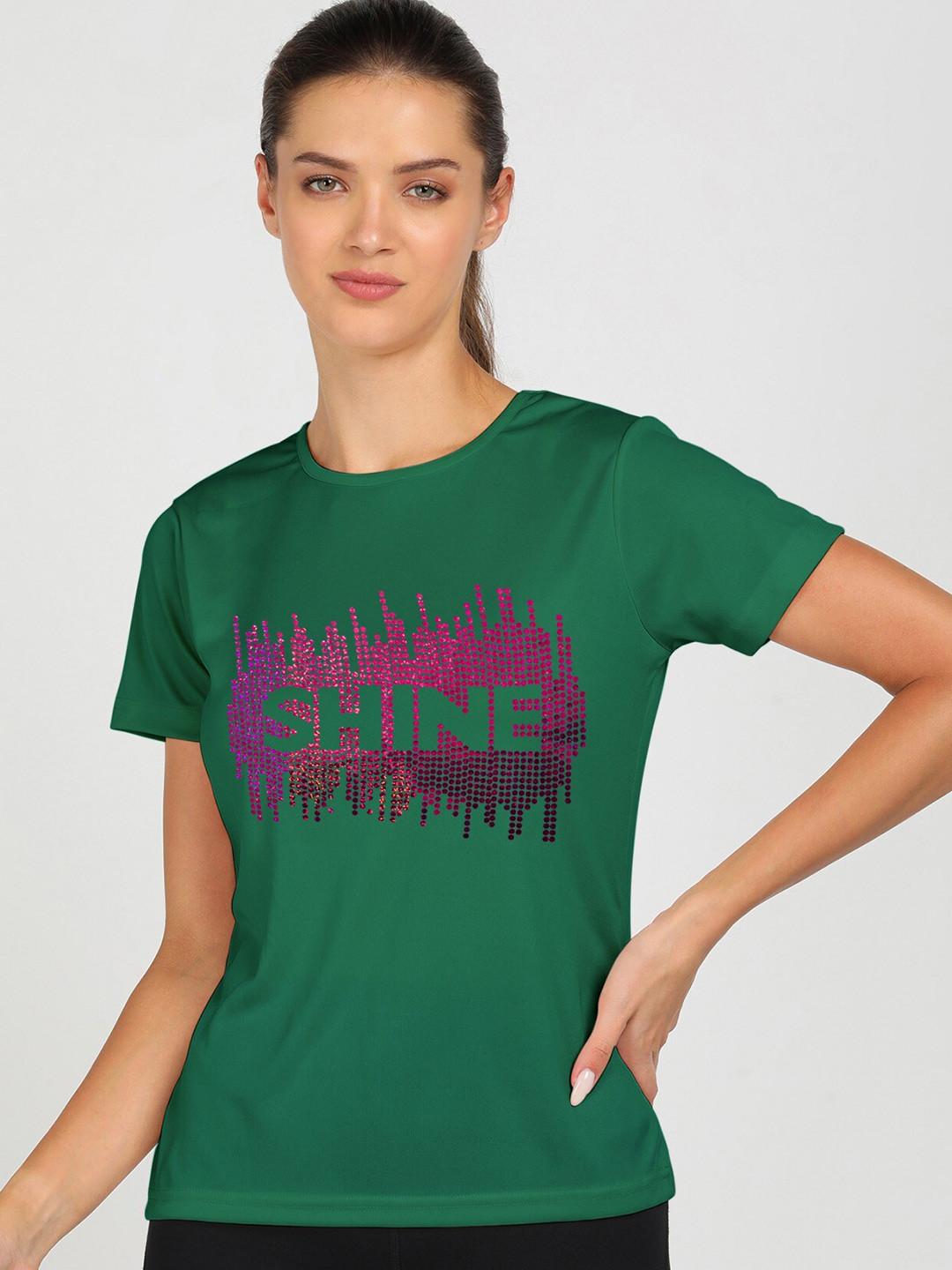 

shashvi Women Green Typography Printed Raw Edge T-shirt