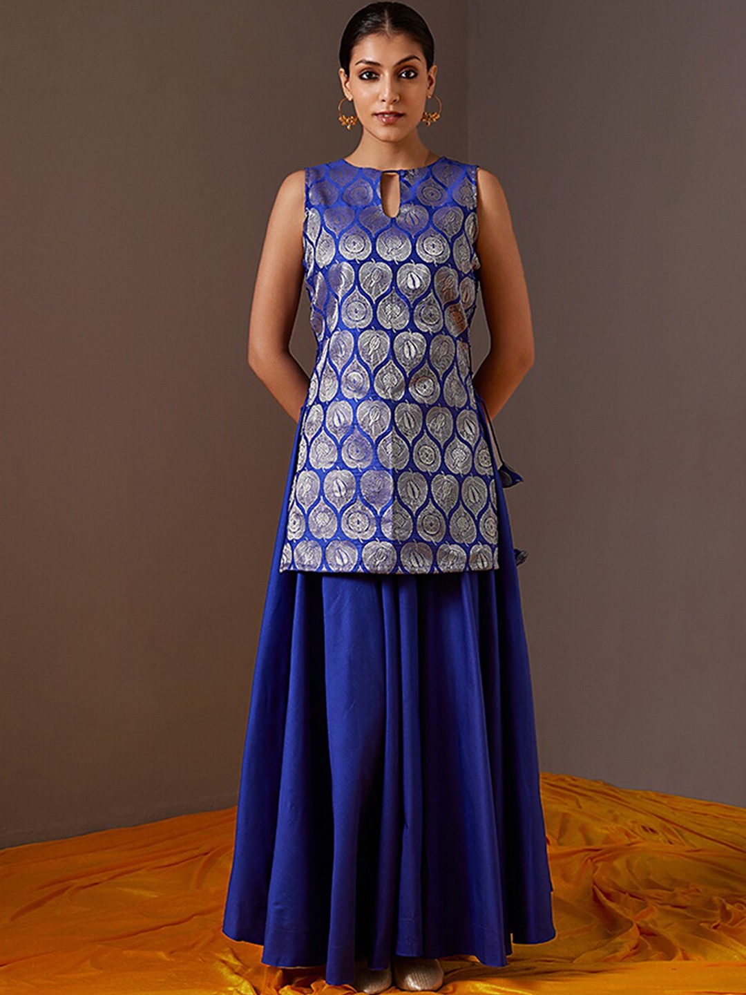

Abhishti Keyhole Neck Cut Sleeve Printed Gotta Patti Kurti With Skirt, Blue