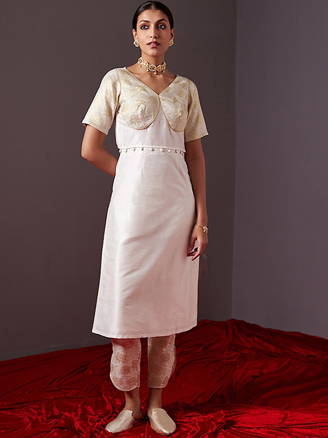

Abhishti Banarasi Kurta-Blouse with Zari Trousers, White