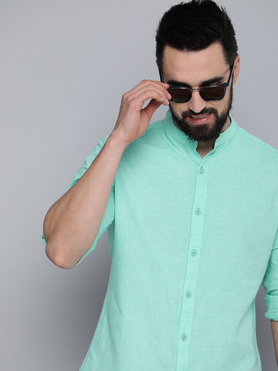 

HERE&NOW Men Green Slim Fit Horizontal Stripes Casual Shirt