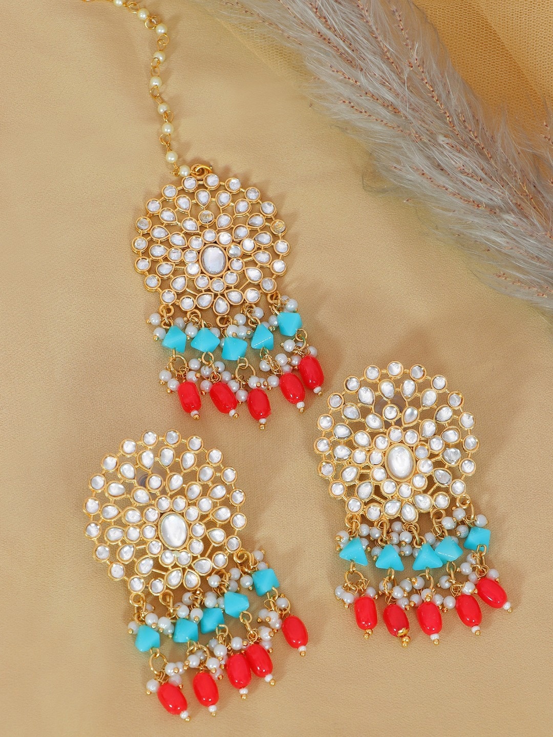 

Crunchy Fashion Gold-Toned & White Pearls Studded Gold-Plated Drop Earrings