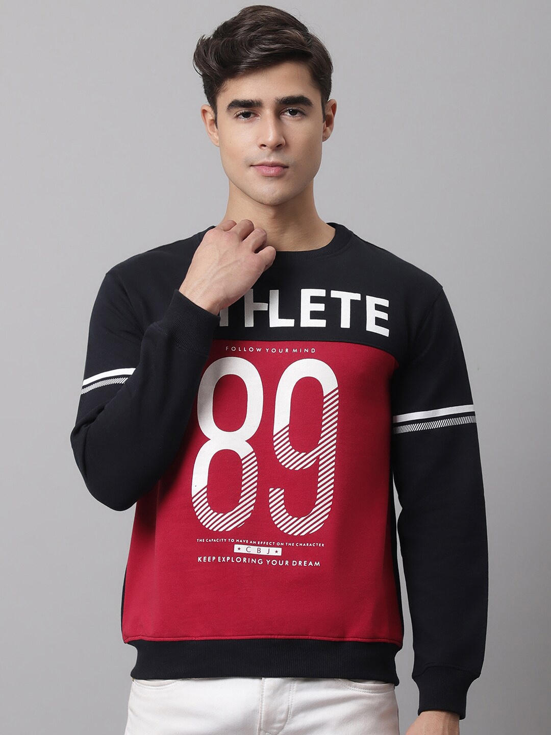 

Cantabil Men Maroon Printed Fleece Sweatshirt