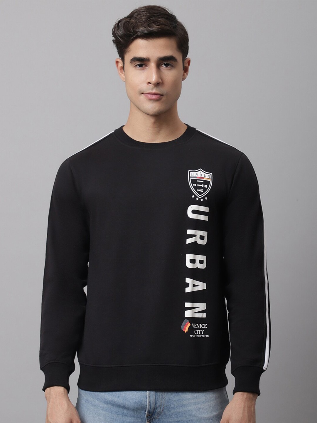 

Cantabil Men Black Printed Fleece Round Neck Sweatshirt