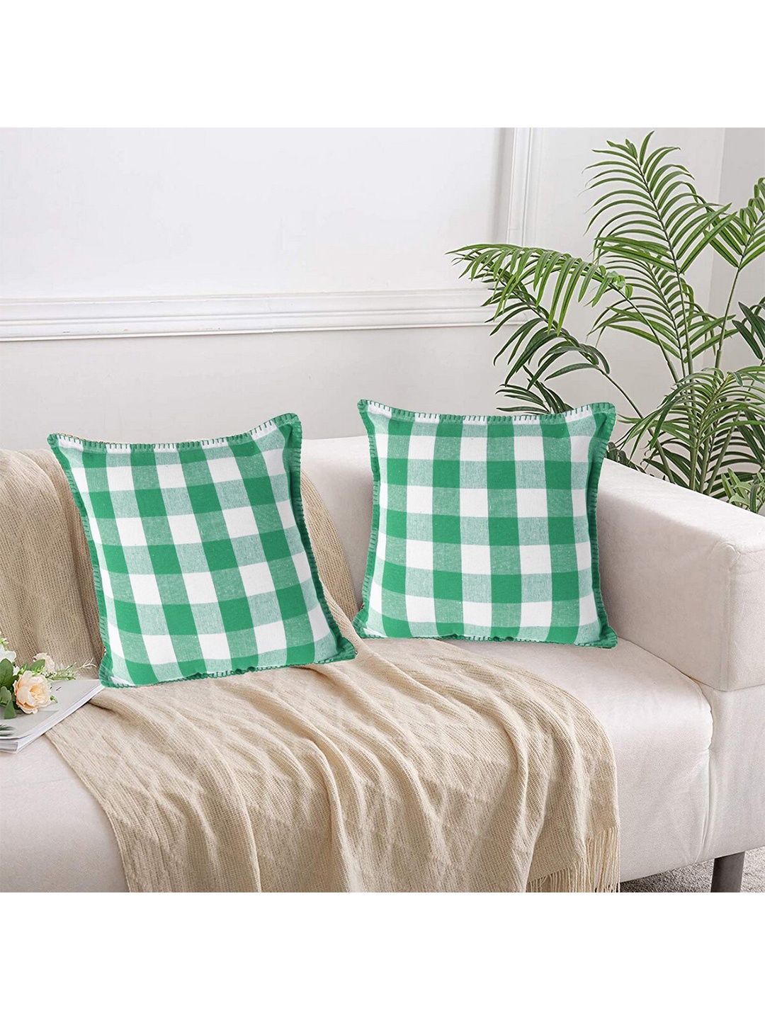 

Lushomes Green & White Set of 2 Checked Cotton Square Cushion Covers