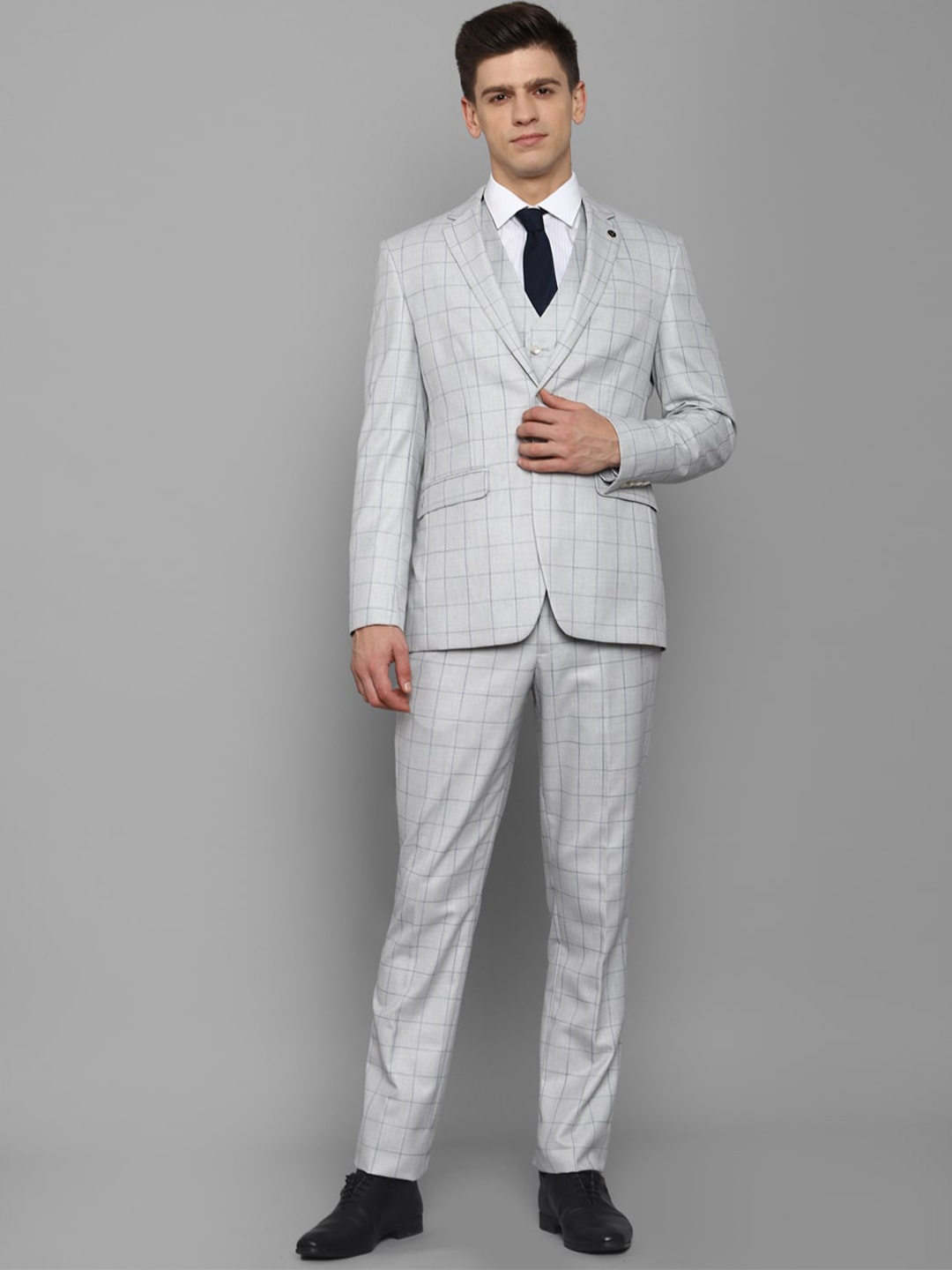 

Allen Solly Men Grey Checked Slim-Fit Single-Breasted Three-Piece Formal Suit