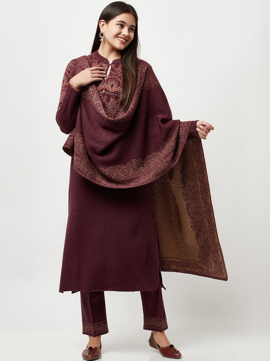 

Knitstudio Women Purple Ethnic Motifs Kurta with Trousers & With Dupatta