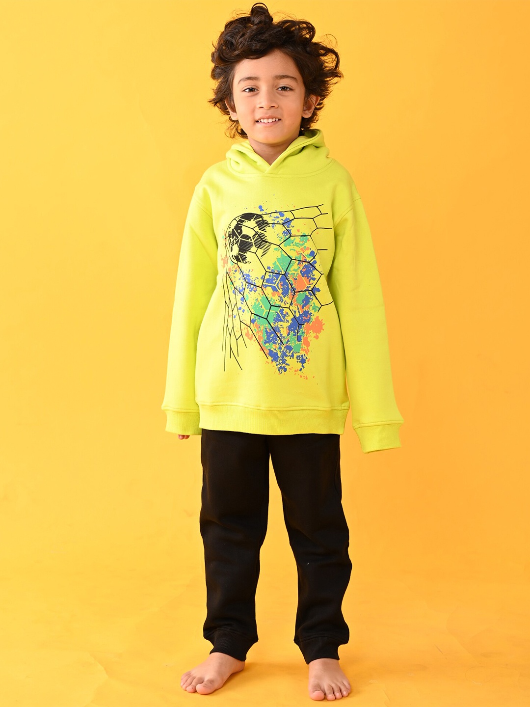 

Anthrilo Boys Green & Black Sports Printed Fleece Hooded Sweatshirt With Joggers
