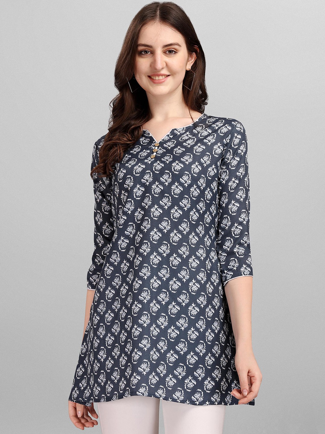 

KALINI Navy Blue Floral Printed V-Neck Cotton Kurti