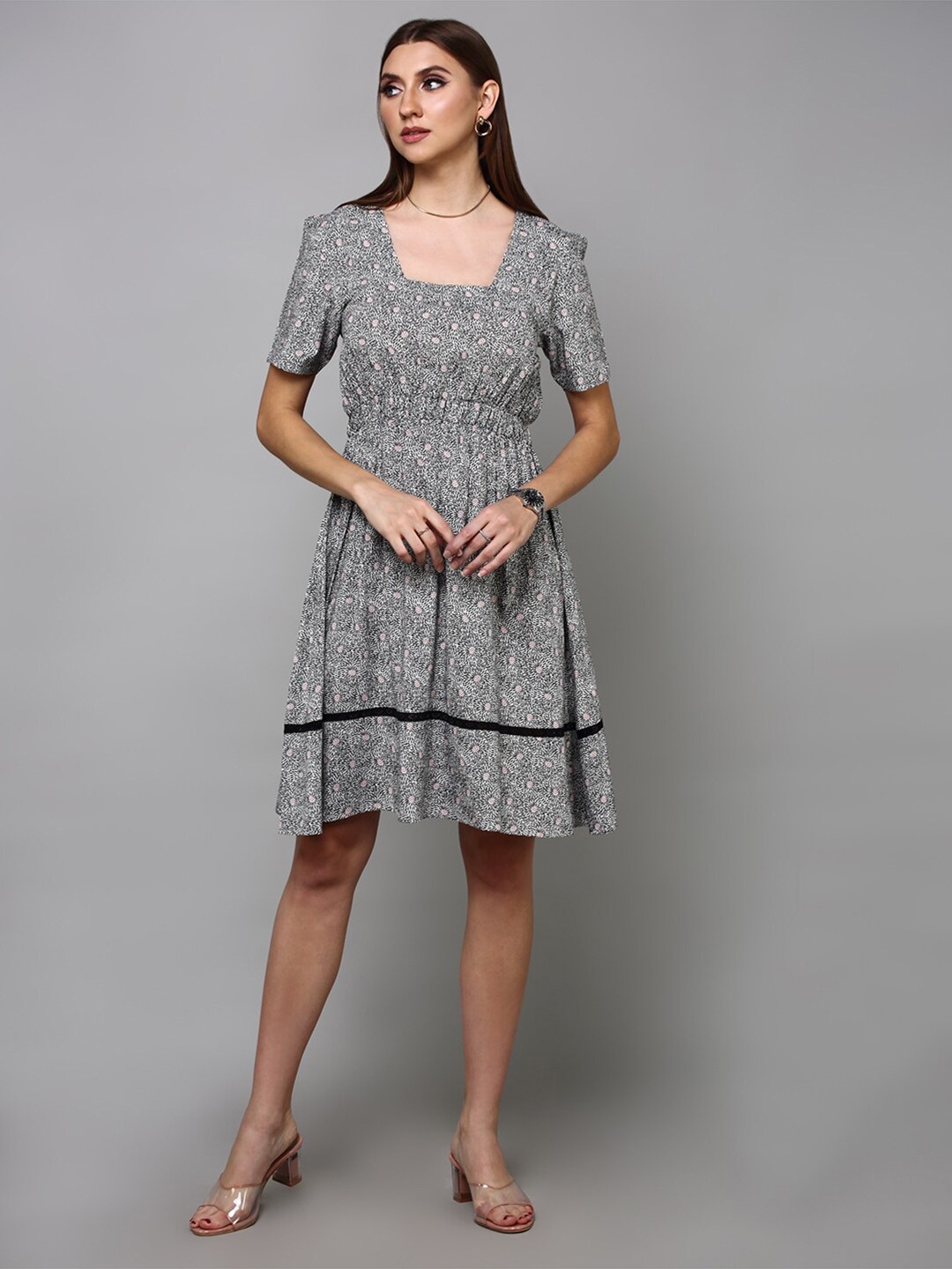 

aturabi Grey Floral Printed Flared Dress