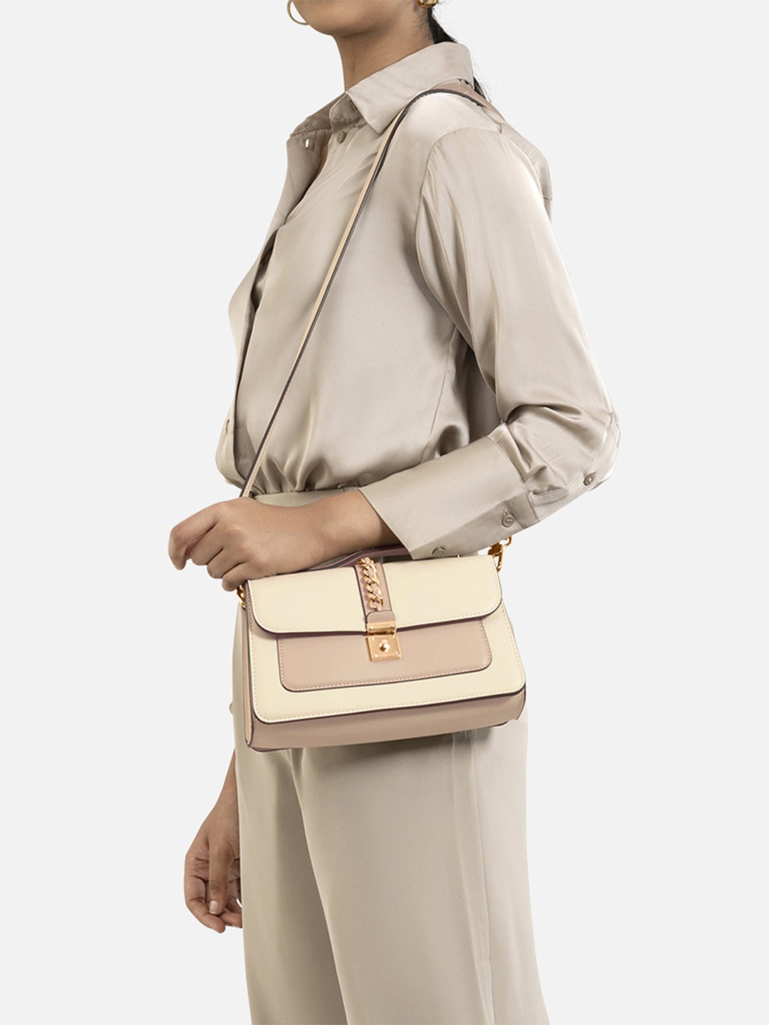 

IRTH Dreamy Creamy Sling Bag, Off white
