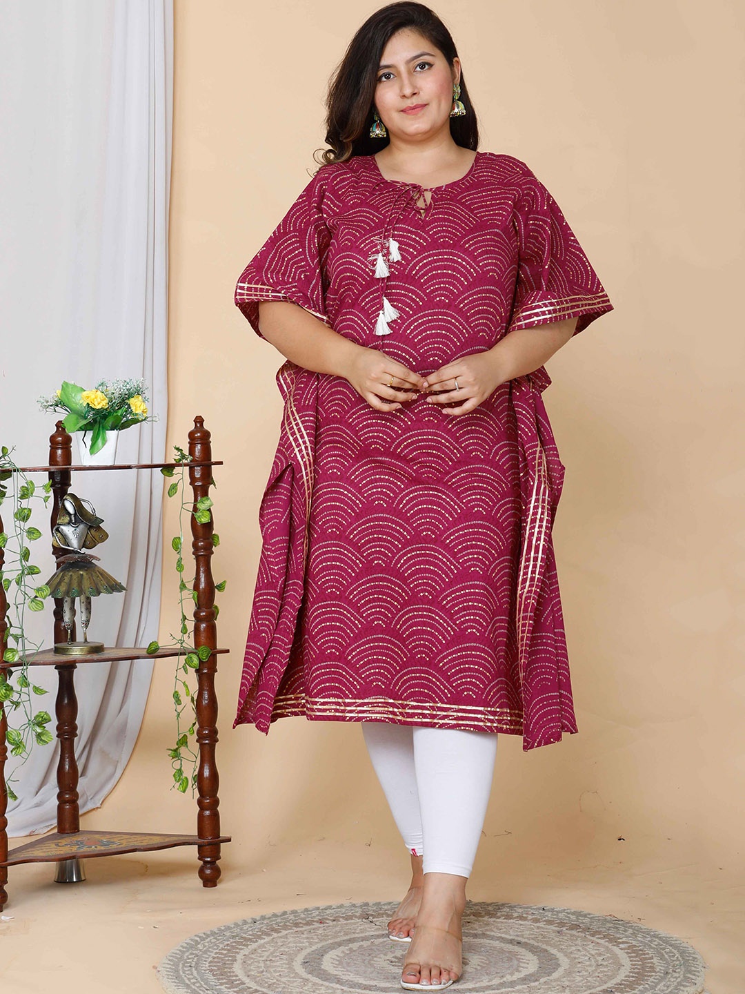 

MIRAVAN Plus Size Printed Regular Fit Cotton Kaftan Kurta, Magenta