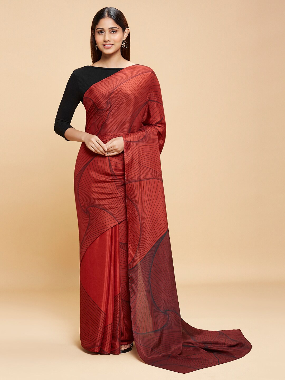 

navyasa Maroon & Black Ready to Wear Saree