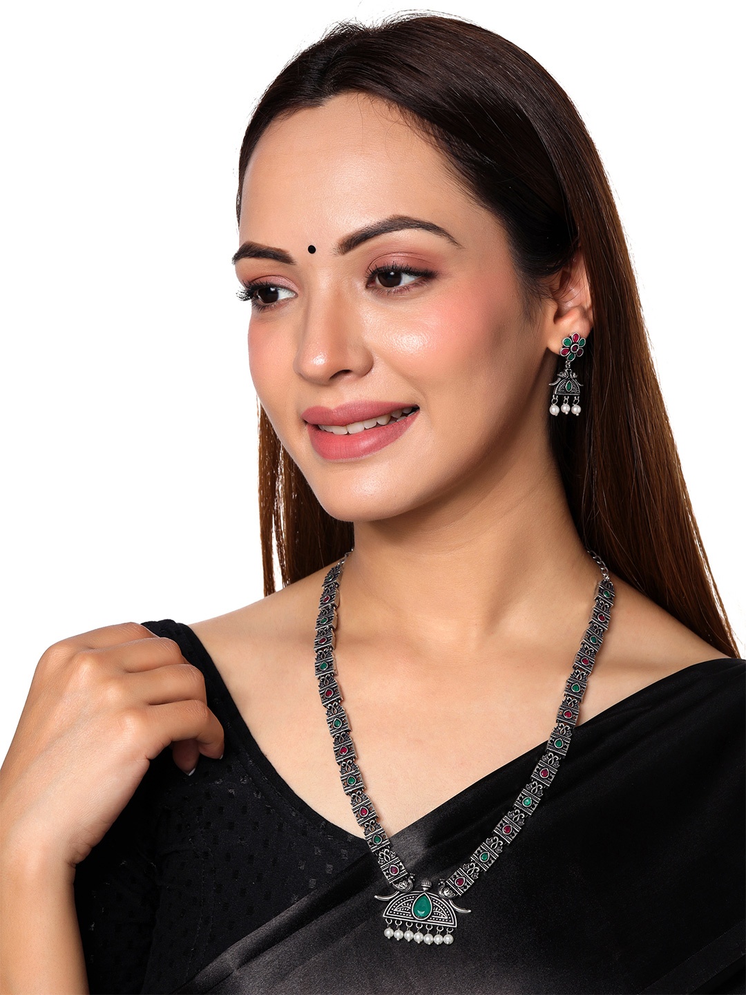 

Yellow Chimes Women Green & Pink Silver-Plated Oxidised Stone-Studded Jewelry Set