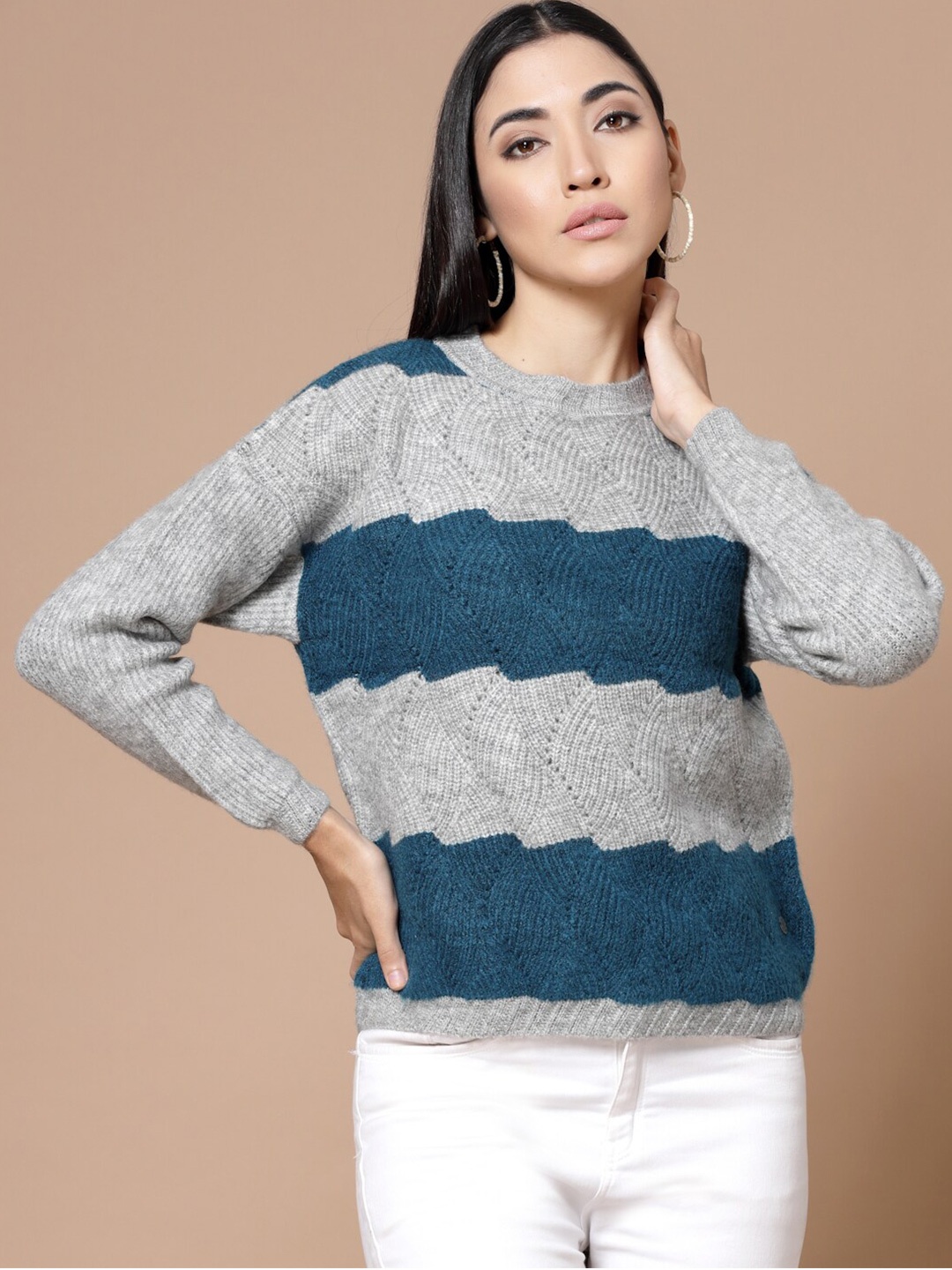 

Wool Trees Women Blue & Grey Cable Knit Pullover