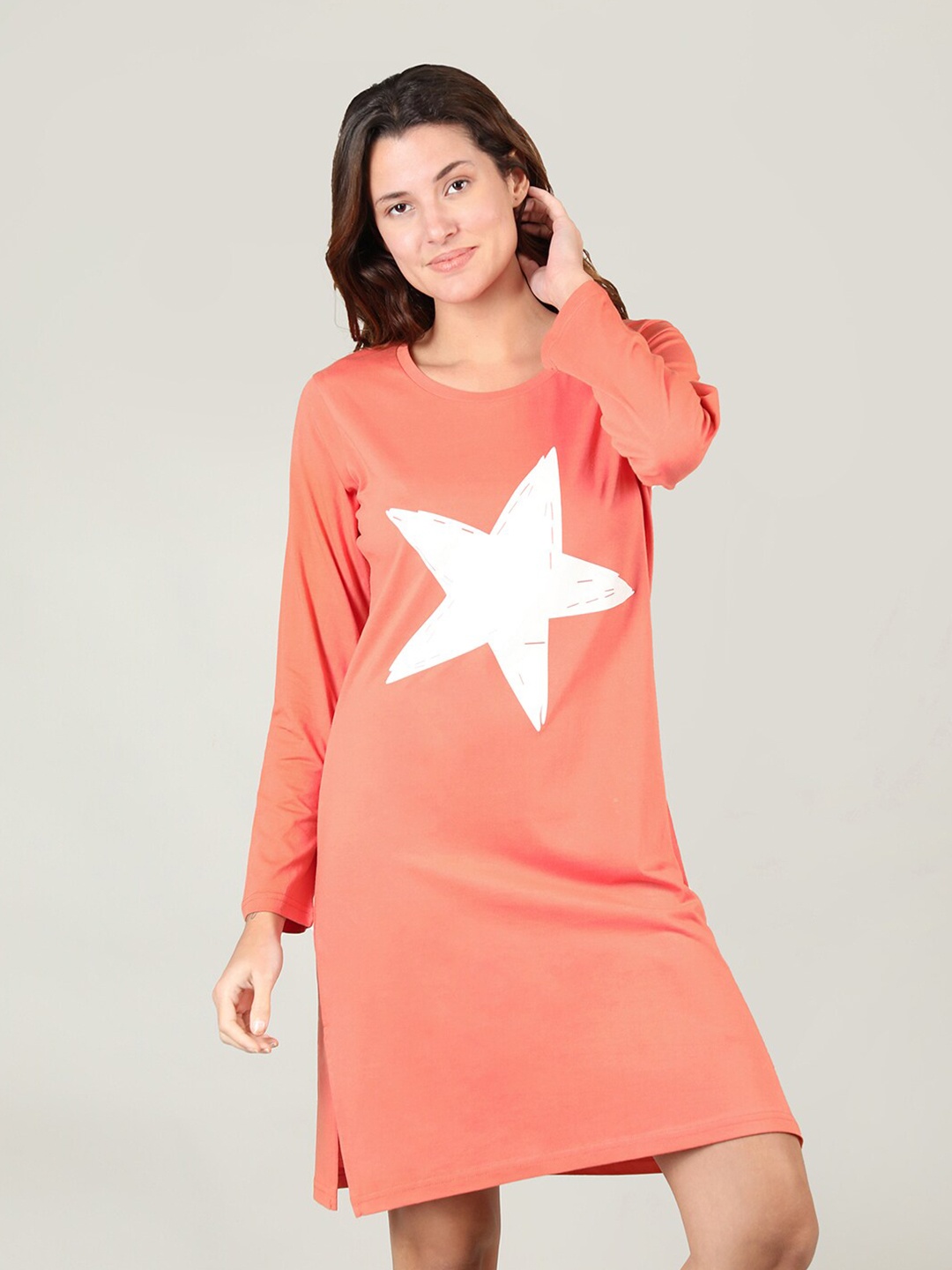 

Organzaa Peach-Coloured Printed Nightdress