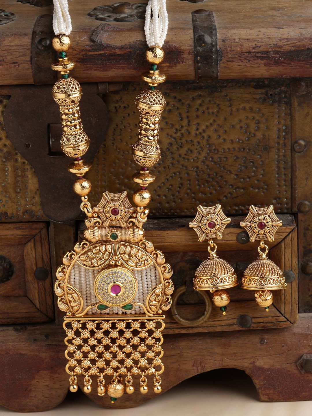 

Arrabi Green & PINK Stone Studded & Pearl Beaded Gold-Plated Jewellery Set