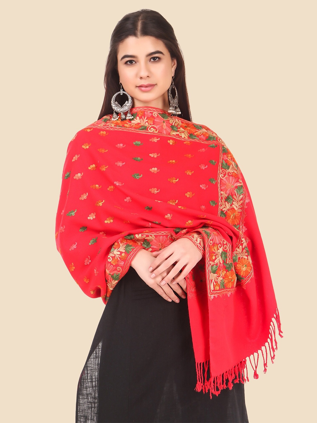 

Anouk Women Red & Green Embroidered Stole