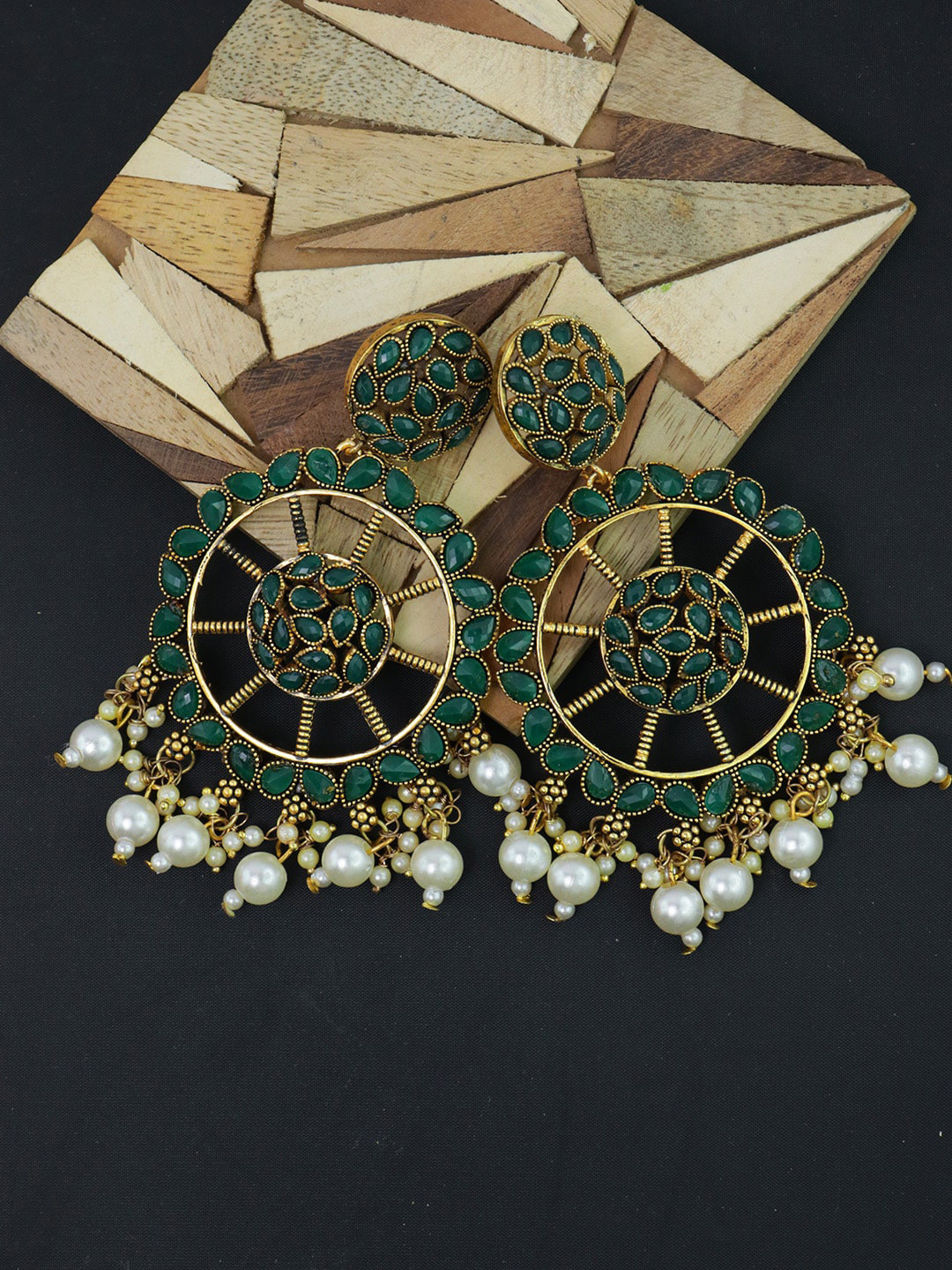 

Krelin Green & Gold Plated Circular Chandbalis Earrings