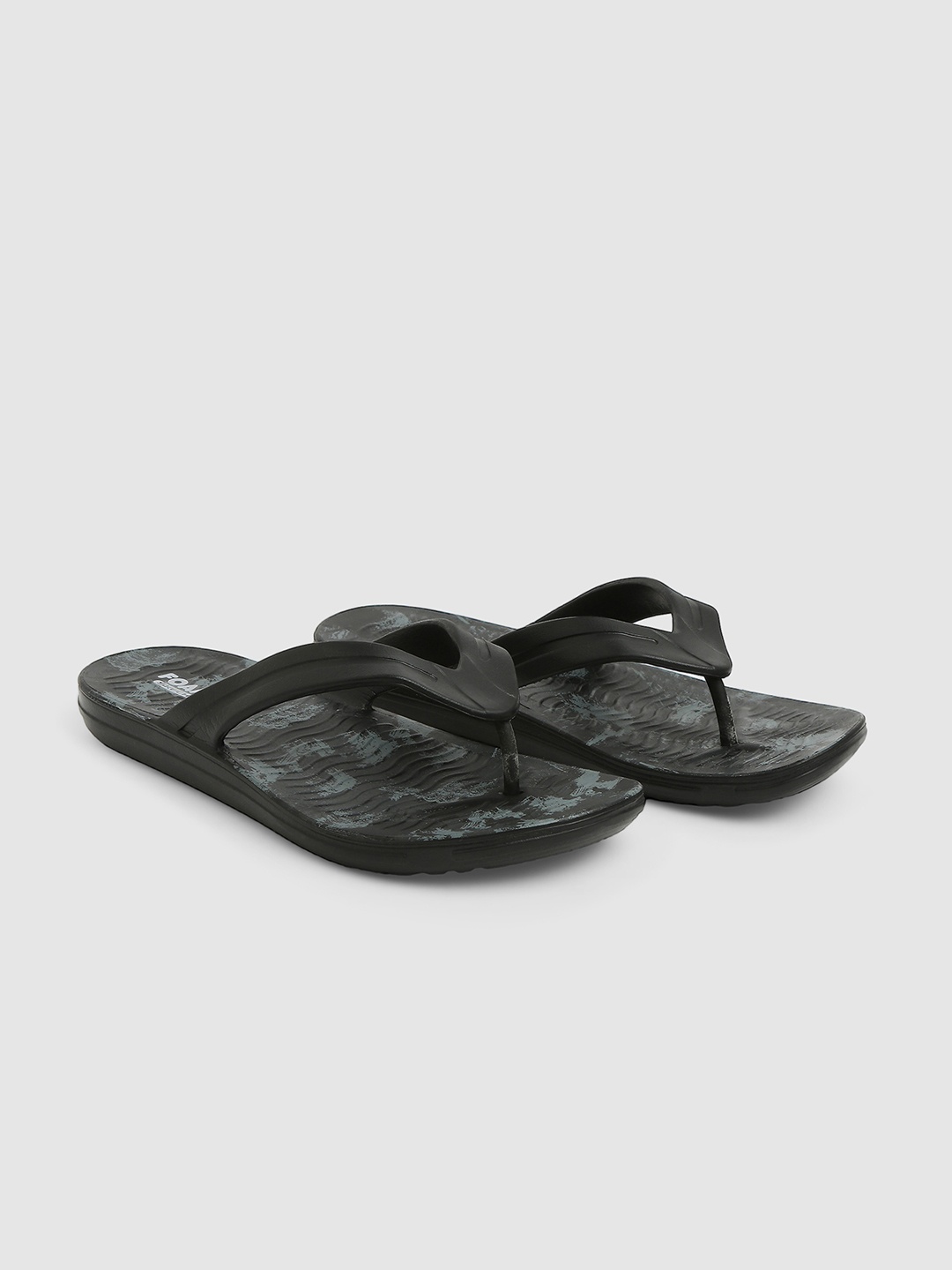 

Skechers Men Black Flip Flops