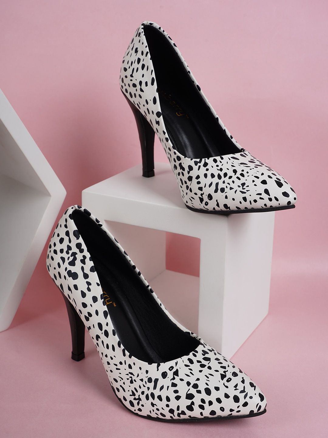 

DressBerry White & Black Printed Stiletto Pumps