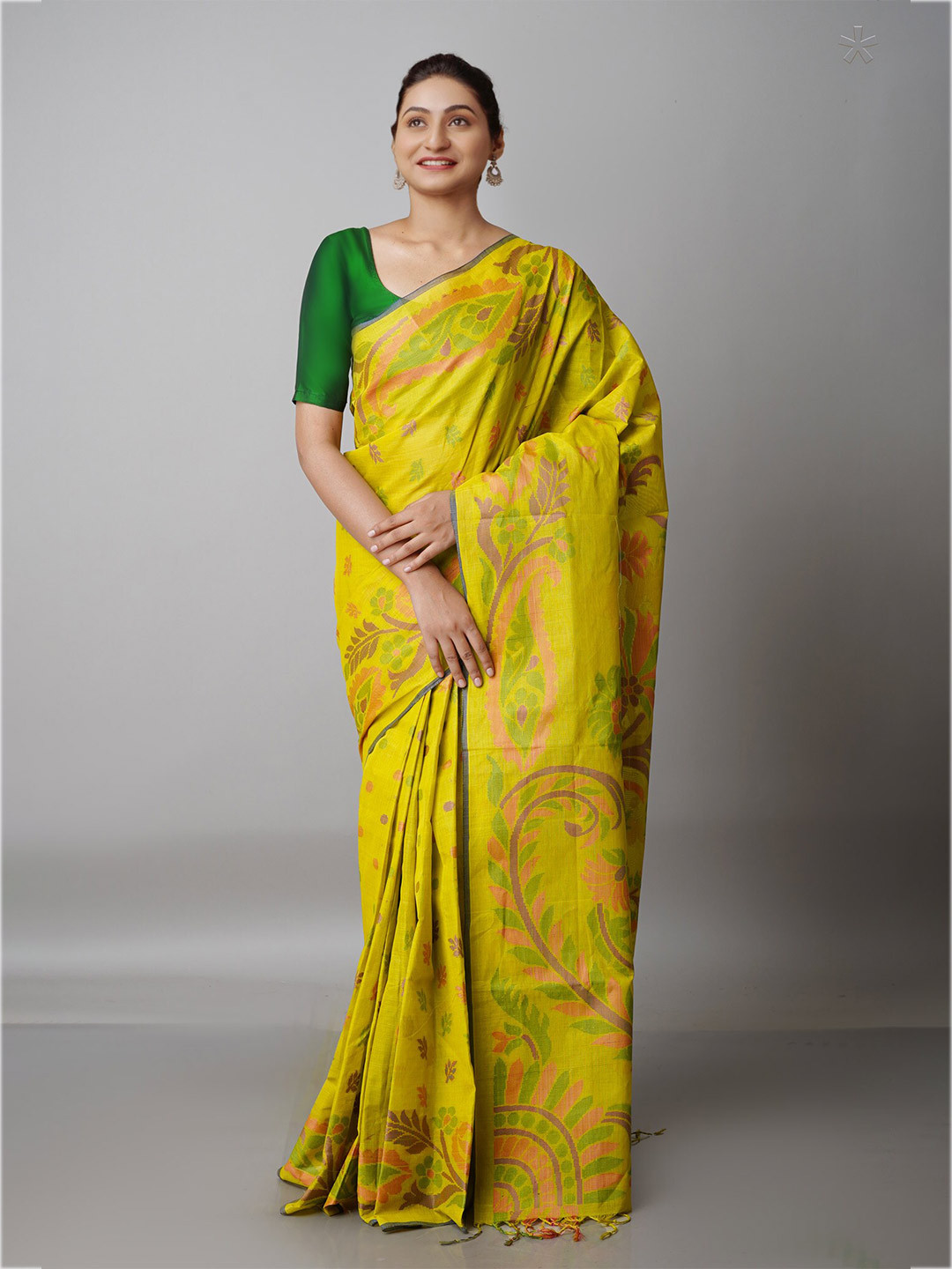 

Unnati Silks Green & Red Woven Design Handloom Banarasi Zari Saree
