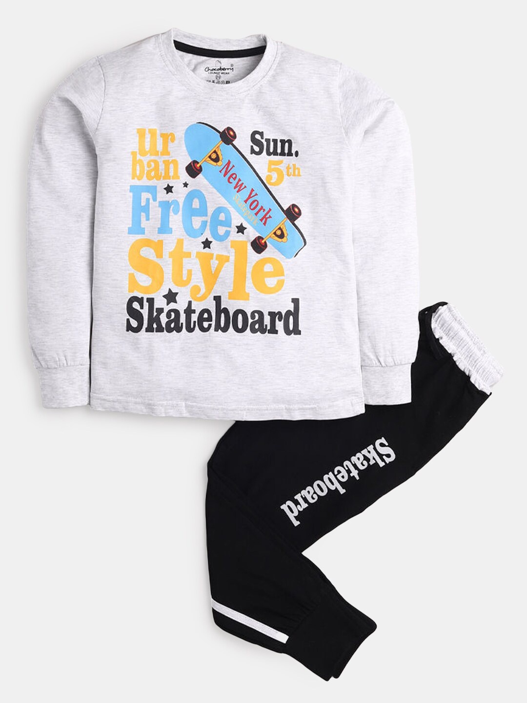 

Hopscotch Boys Black & White Pure Cotton Printed T-shirt with Pyjama