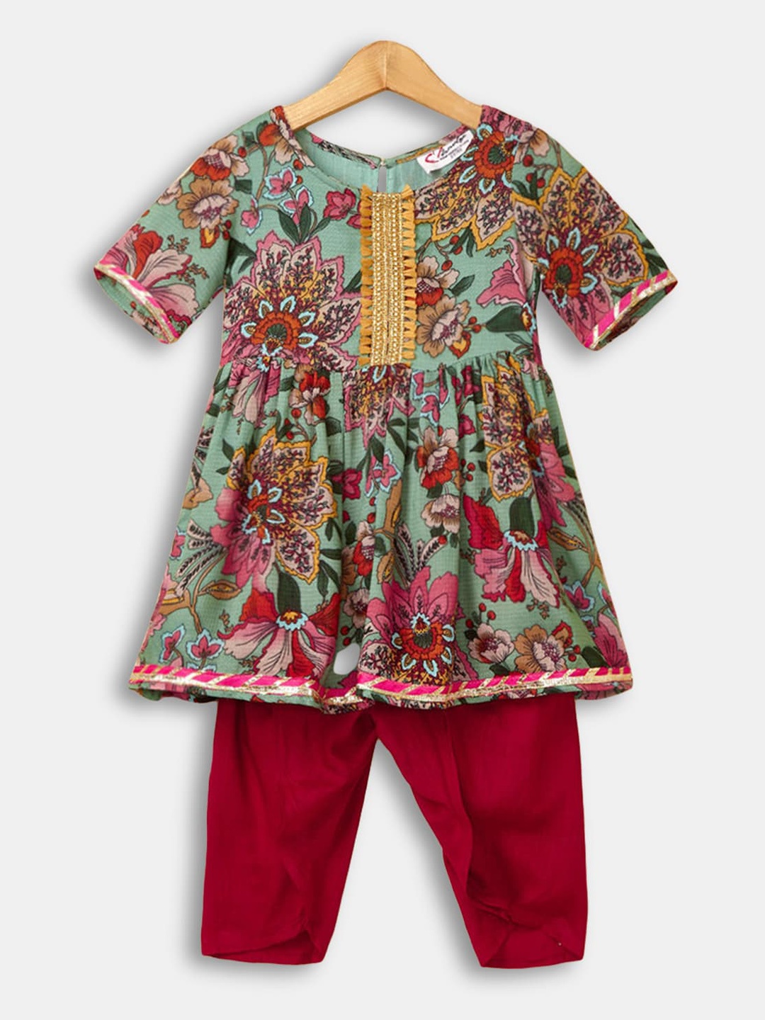 

Hopscotch Girls Green Ethnic Motifs Printed Pleated Kurta with Salwar