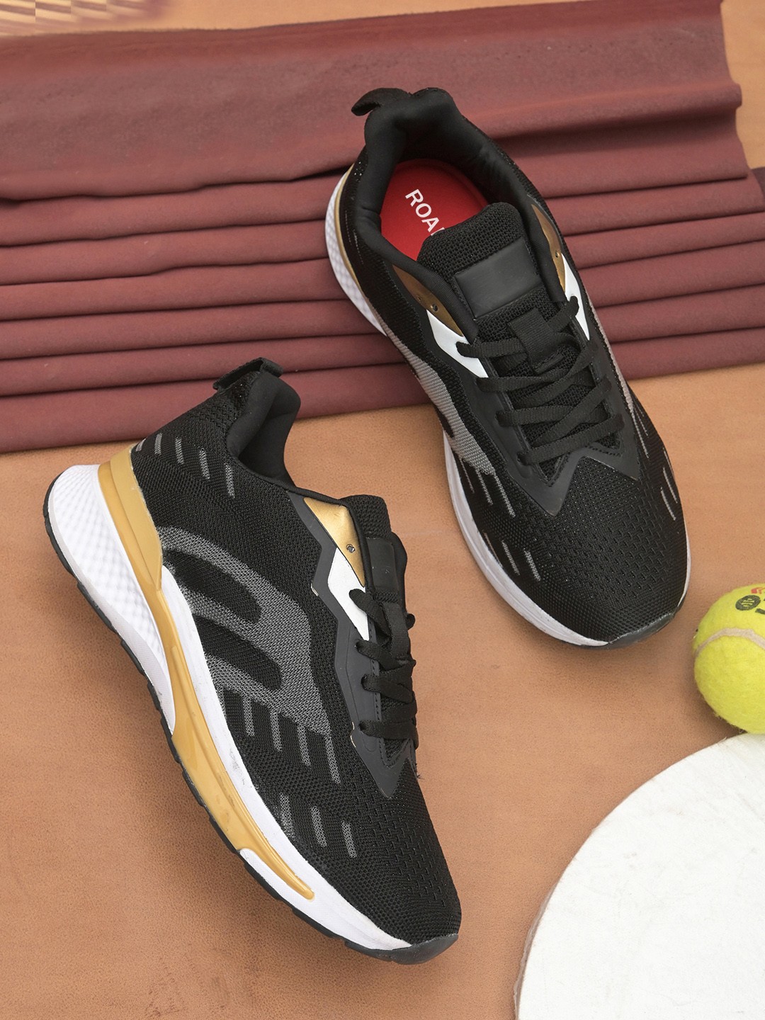 

Roadster Men Black Mesh Walking Non-Marking Shoes