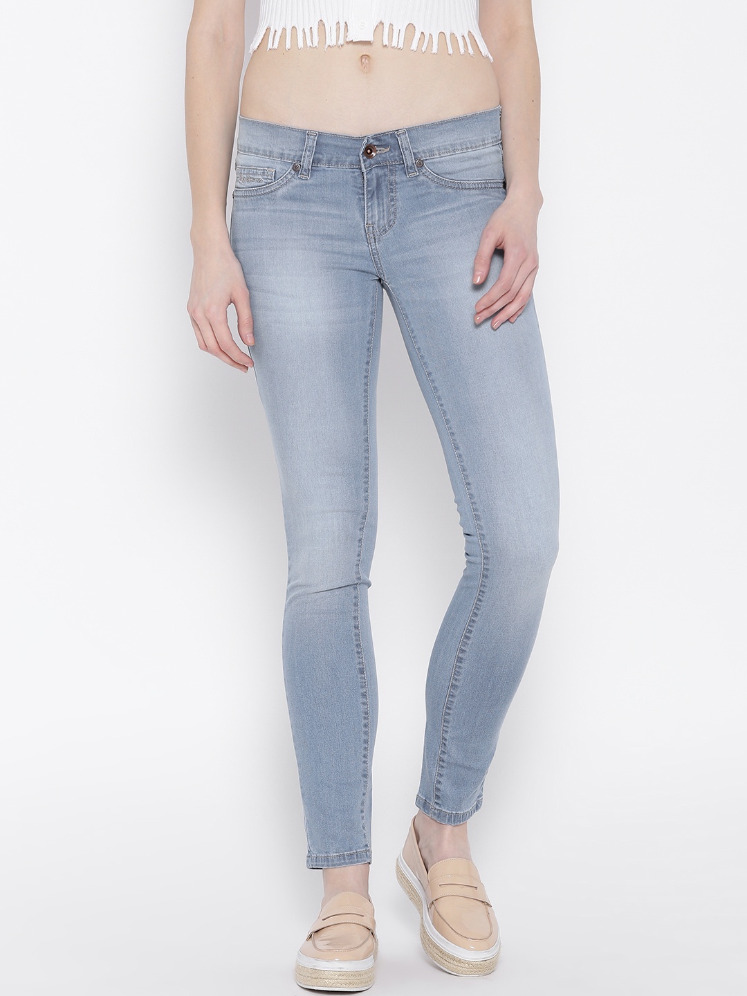 

Pepe Jeans Women Blue Skinny Fit Low-Rise Clean Look Stretchable Jeans