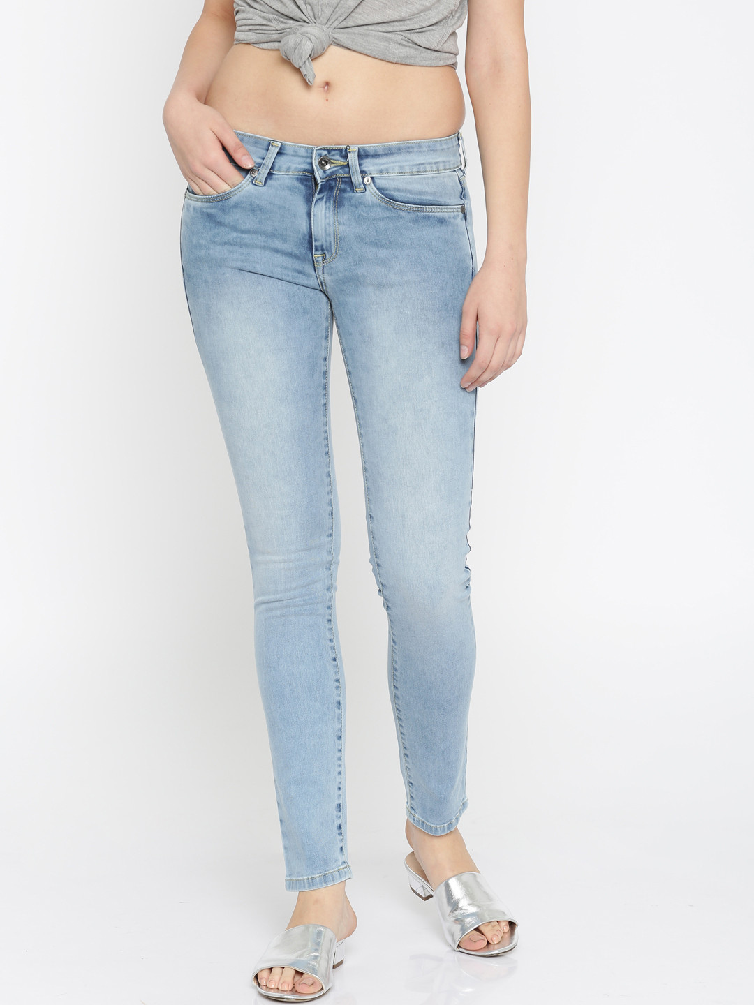 

Pepe Jeans Women Blue Skinny Fit Mid-Rise Clean Look Stretchable Jeans