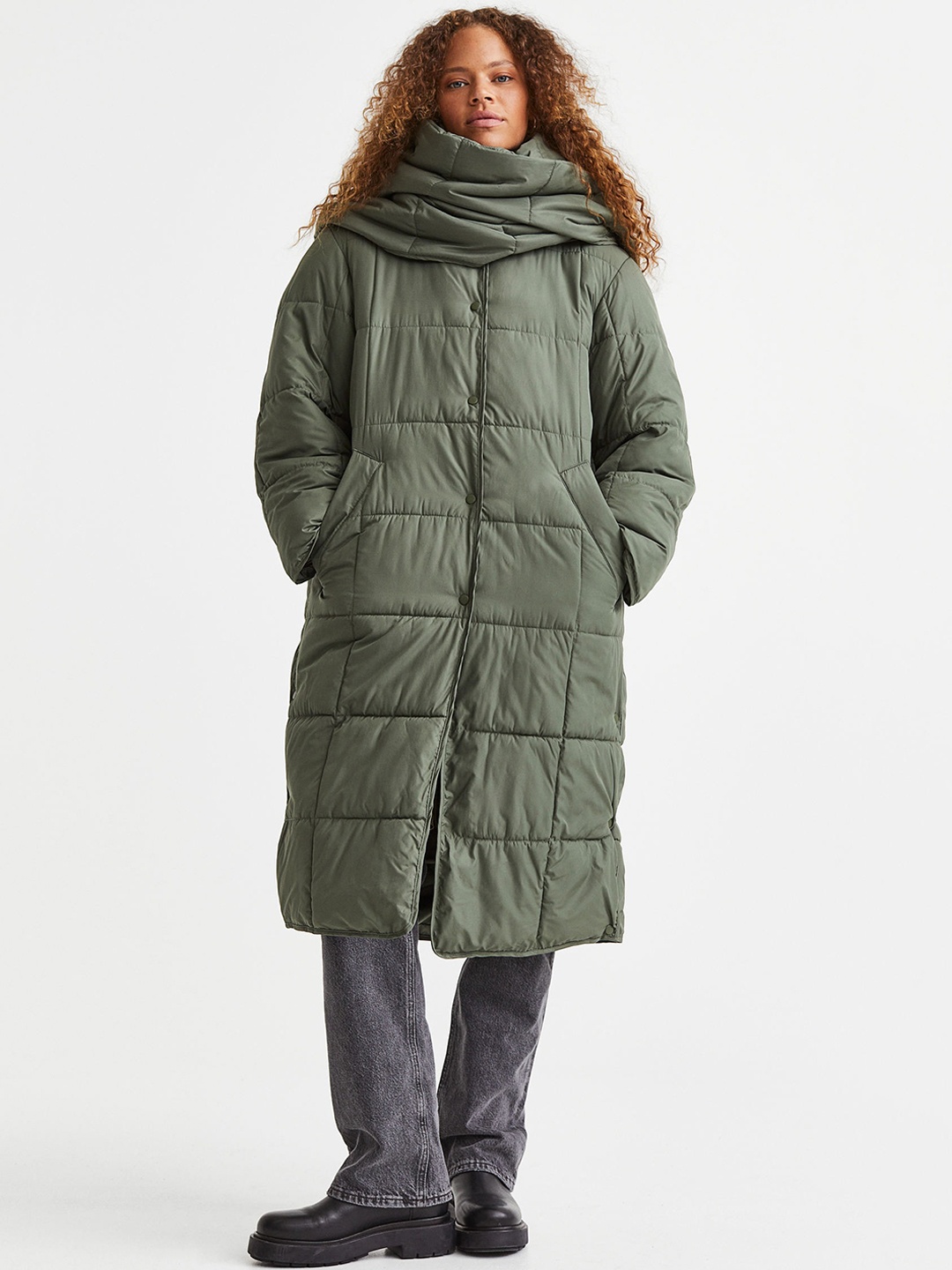

H&M Women Green Quilted Coat With Scarf
