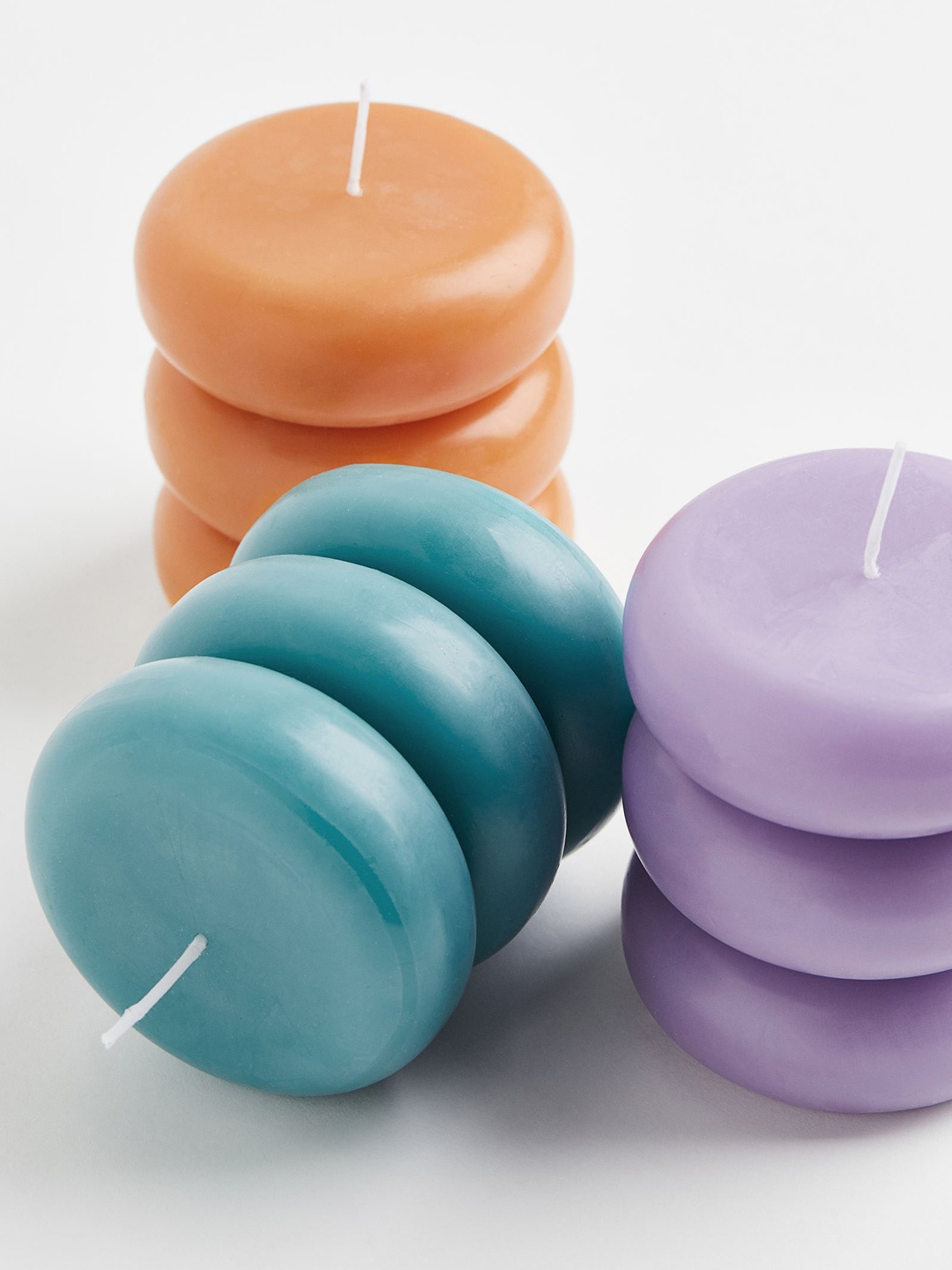 

H&M Purple Shaped Pillar Candle